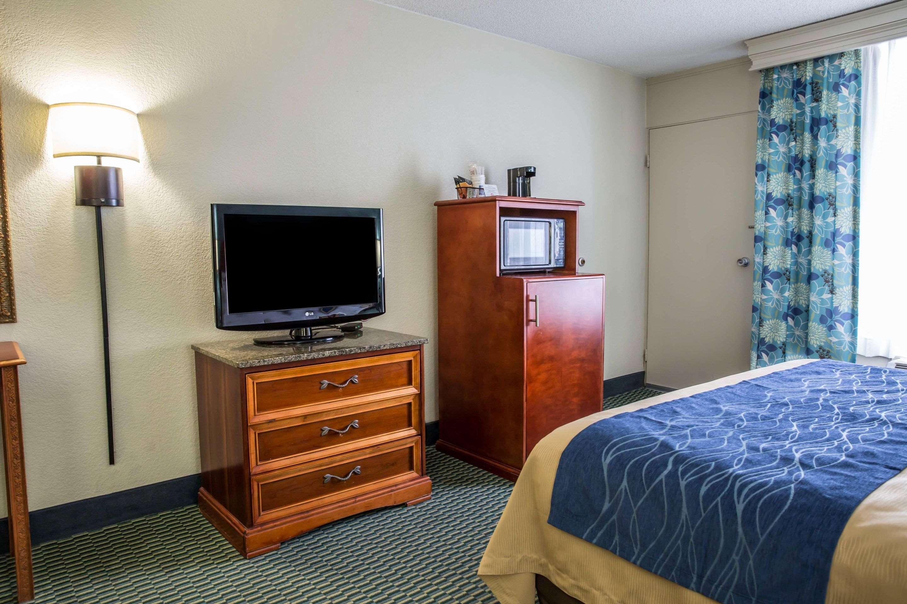 Comfort Inn On The Ocean Килл-Девил-Хиллз Экстерьер фото